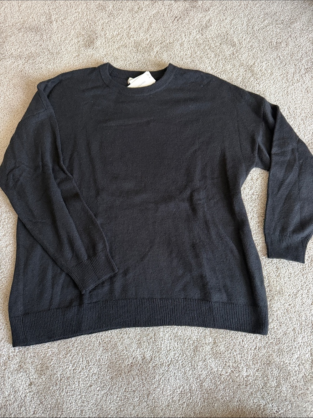 Treasure & Bond Black Crewneck Sweater - Lightweight Ribbed Trim